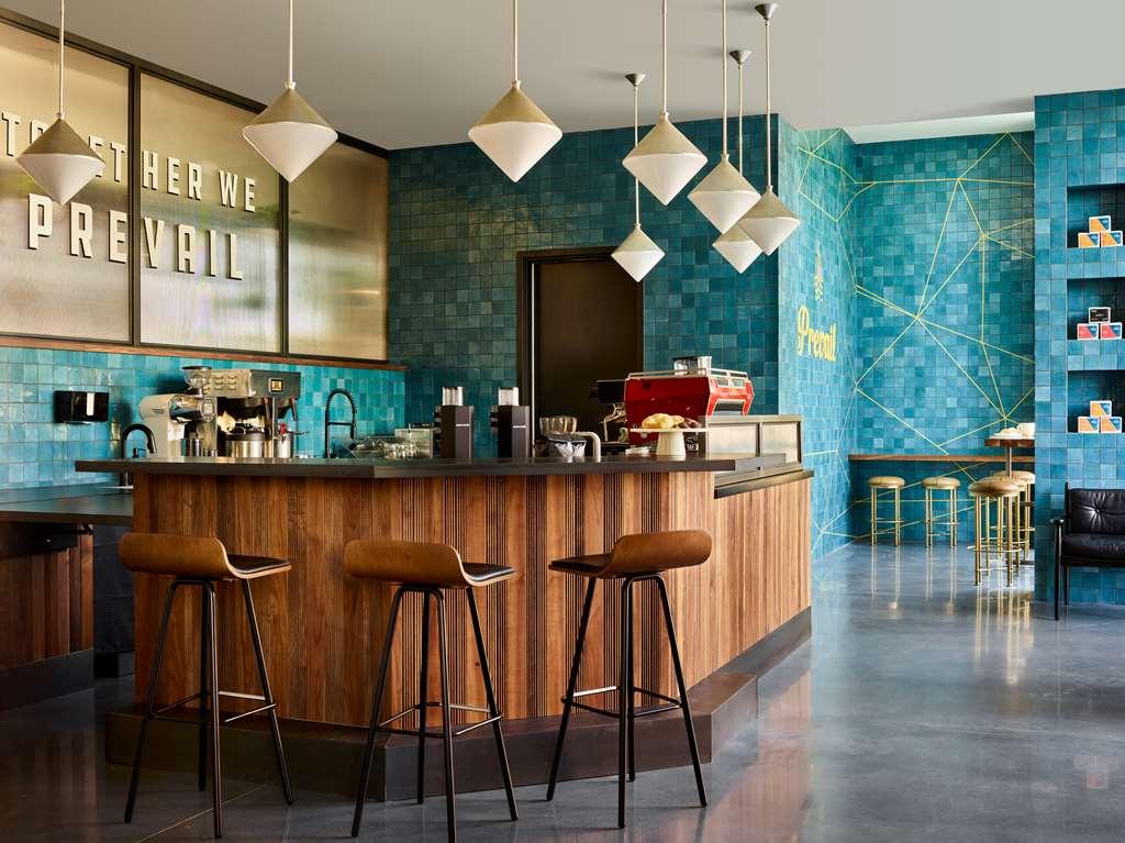 Sentral West Midtown At Star Metals Hotel Atlanta Restoran gambar