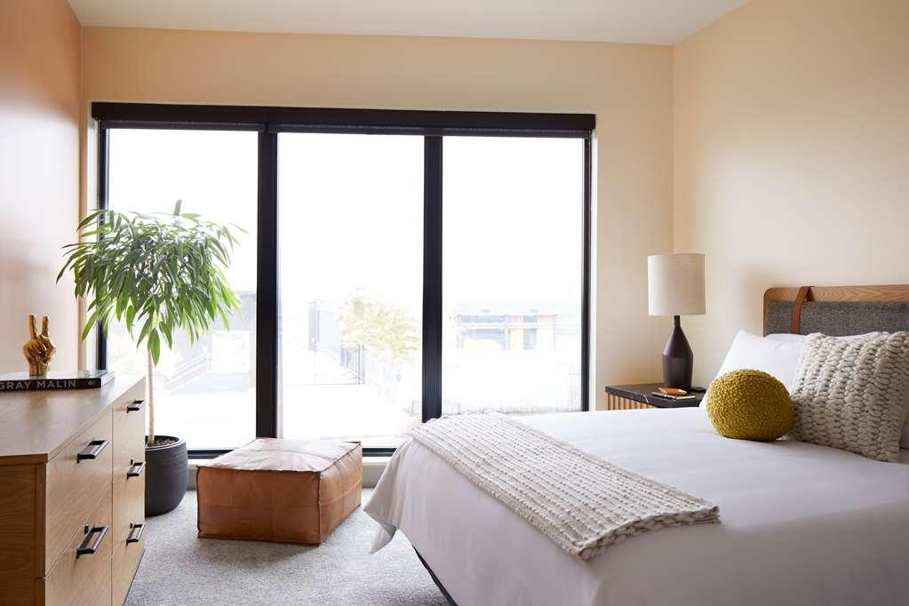 Sentral West Midtown At Star Metals Hotel Atlanta Bilik gambar